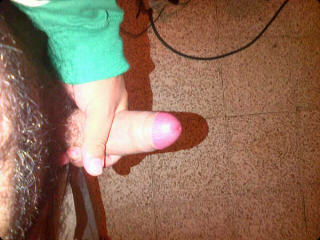 carlex12345's profile picture. buen amigo quiero conocer nuevas amigitas calientitas!!