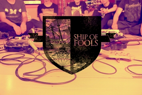 weshipoffools's profile picture. Bogotá.