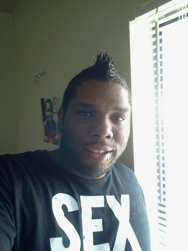 ckcthereup's profile picture. i rap i dance and enjoy life music is life i love djing if its music its me