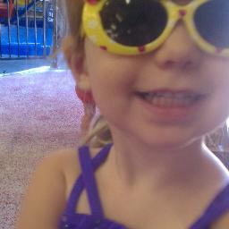 WAHM,blogger,child development nerd, lifehacker, & anchovy eater. #Humanist Freethinker. Wife to SAHD Keith&mom of precocious preschooler Arabella.#LucyStoner!