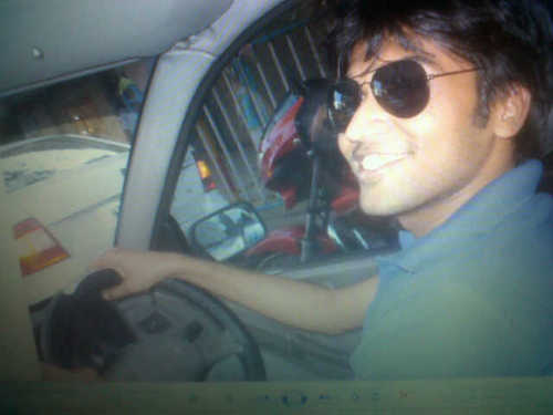 INDIAN. Optimist. Sachin fan. Manchester United fanatic. B-Schooler. Marketing guy. Hopeful entrepreneur.