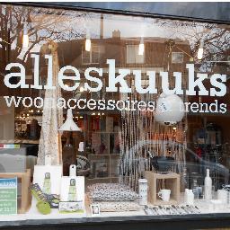 alleskuuks's profile picture. Sinds 1 mei 2010 de meest 'kuukse' winkel van Bergen en omstreken. Cadeau's, accessoires, horloges, klokken, verlichting, meubelen en gadgets!