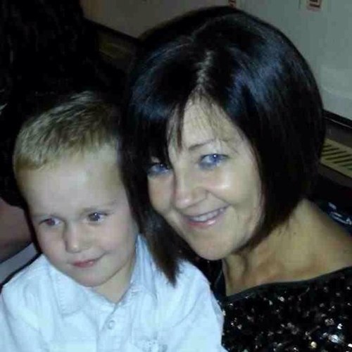 Shellyu67's profile picture. 