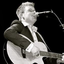 I'm a Hampshire based #guitarist playing music ranging from Johnny Cash & Bob Dylan to Mumford and Sons. 
#music samples can be heard here http://t.co/lWJLiYp9