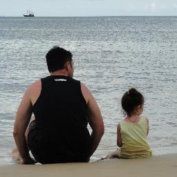 nelsqnl's profile picture. Removedor de libros y papeles.