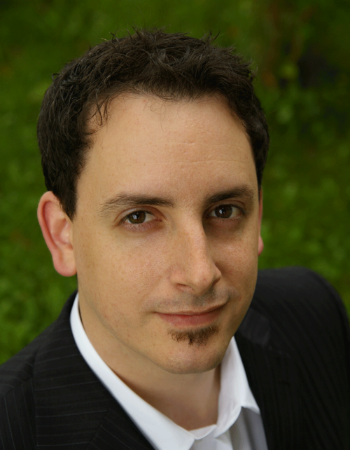 Real Estate Agent, Musician, Internet Entrepreneur, Husband and Father of Three Beautiful Children.