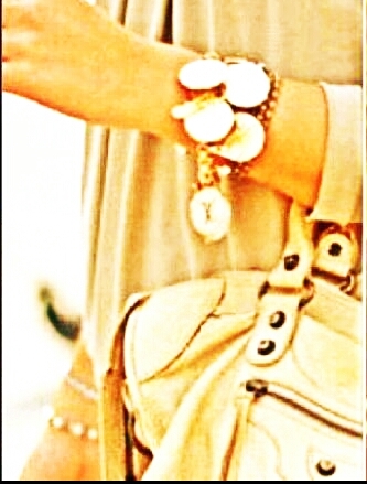miss_krbonish92's profile picture. Age21 studying at AUM accounting