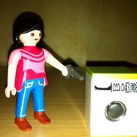 Monica La (@monicalamares) 's Twitter Profile