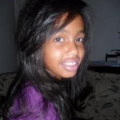 My dream is to become a famous singer and record music with Demi lovato, selena gomez, justin bieber ...