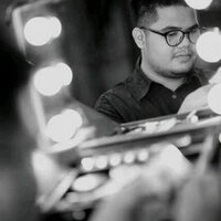 Pro Make-Up Artist (@budithama) 's Twitter Profile