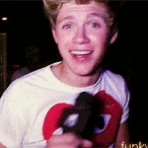 Bojannaxo's profile picture. ♚ I like my boys like i like my tea , hot & british.