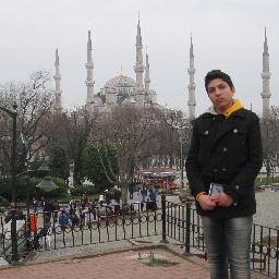 hosseinforoghi1's profile picture. 