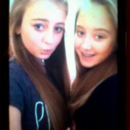 ellieewateer_x's profile picture. 