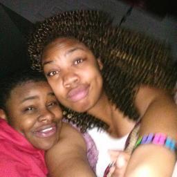 De'ja Marie ,That Be Me ! The Money Is The Motive $$ Lovinq My Babe @Hey_its_Br33zy #Free The Jails #Rip To The Goons Follow Ya Baby Tho , I'll Follow Back (( :