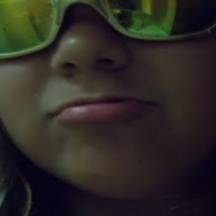 I love going t school to see my friends I like to be always on facebook and twitter send text messages with my best friend I like lstening to music (justin B)