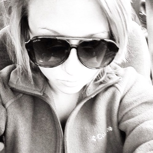 alwaysblazed7's profile picture. I got my old account back! Follow me on there please :) @classicstoner same avi :) stoner for life!