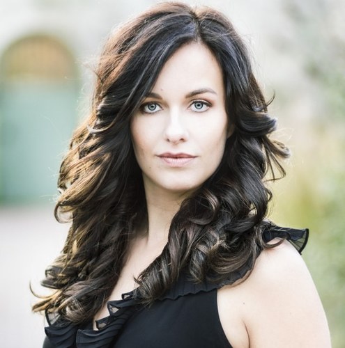 Operatic Soprano, Beachbody Coach, dog lover, fitness enthusiast and beach bum.