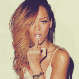 @rihanna is the eighth wonder of the world! since: 09/20/2011 ! Navy follow me ♥