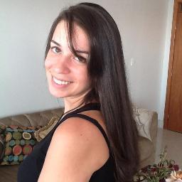 My name is Natália and god forgot to tell me that I am not a RockStar. He totally should have... (she/her)