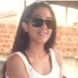 Twitter Oficial da futura atriz Marya Júlia Lopes. Entre em contato conosco no @MilkShakeSophia
