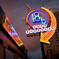 18b - Arts District (@artsdistrictlv) 's Twitter Profile