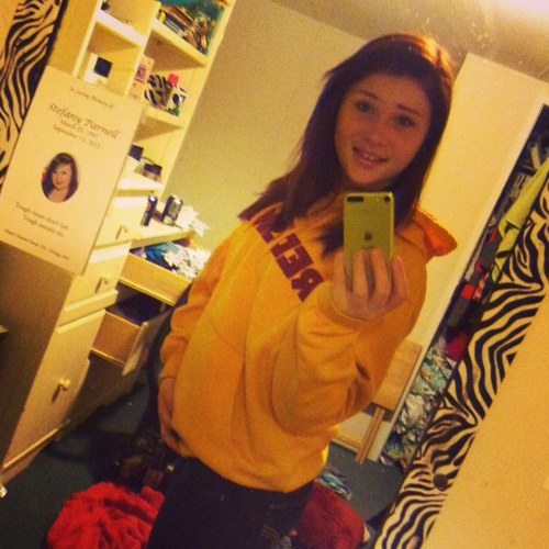 I only have three real friends. David bethani and sierra . 
R.I.P grandpa 9-13-12 and stefany 
9-15-12
