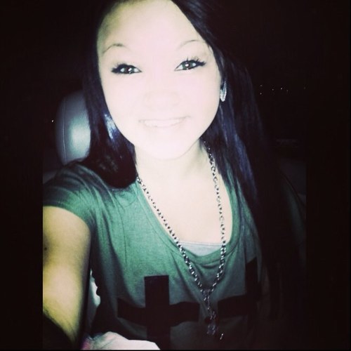 #chyna #TeamFollowBack #MixedBabbby #ImCute. ;)