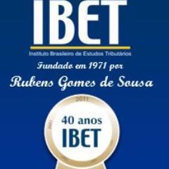 O IBET oferece o Curso de Especialização em Direito Tributário. Seu Presidente, Paulo de Barros Carvalho, é Professor titular e emérito da PUC-SP e da USP.