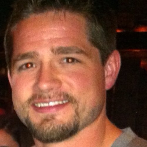 President of TJR Enterprisses, Bulqq.com, sendSMSemail.com. 
Silent Auction Expert; provider of unique sports/entertaiment memorabillia/collectibles.