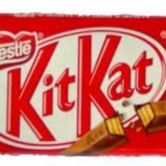Mamãe derramou chocolate em mim!!!!
