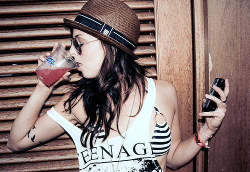 MissLexieB's profile picture. Just trying to make it out alive.