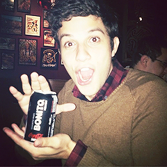 se eu te segui é porque a @lovingtosuede te segue