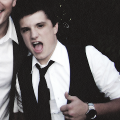 Hi, I'm Josh Gostoso Hutcherson , follow me!