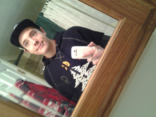 ganjaguy0420's profile picture. 