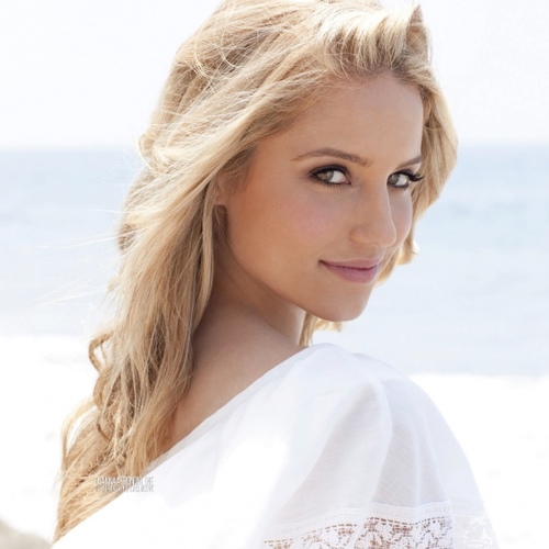 The name is Pippa Romano. My mother is #Margo, my father #Alfie, I have a sister #Luna.And my husband #Max .I am a princess of the Lucchese family (21+ RPMC)