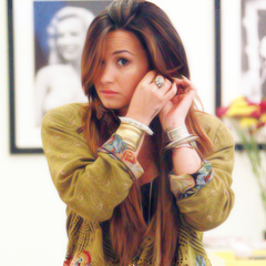 show you off tonight i wanna show you off