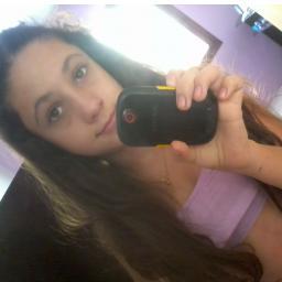 Queria muito poder conhecelos e abraçolos e beijalos...Posso não ser a numero 1 mais sou uma directioner de verdade e vou amalos para sempre