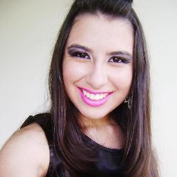 Os fortes amam, os fracos descriminam!