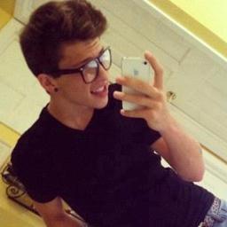 @TheeSamAlbert #LoversSamAlbert ¡Follow me!
