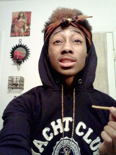 ihate bein sober ima smoker F.Α.M.Ε Hawaii high ™ @_imperfectlyDee wifey♥ follow me while im high af