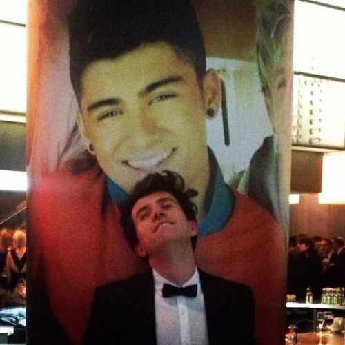 Rock me niall lol
