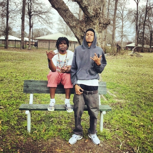 Go by the name of Calio , like to make music , Legal , #RipTGarrette #RipShaadie, Free @sextapezbigred , Free T.Locks