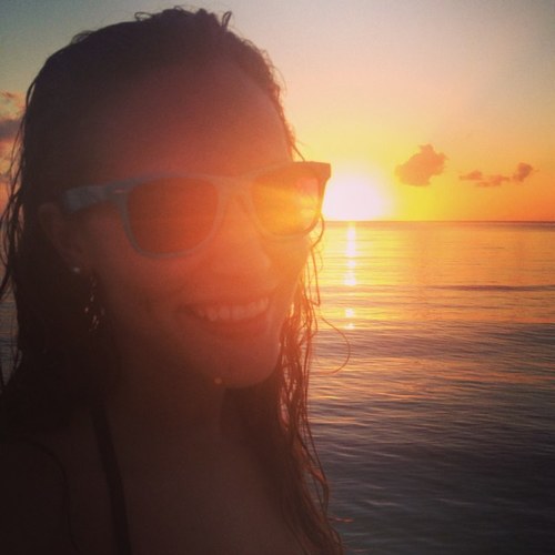 alishabray's profile picture. 