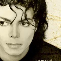 I love Michael Jackson too much ! I am a Japanese lawyer.I live in Tokyo. Michael Jacksonを心底敬愛する東京の弁護士です。