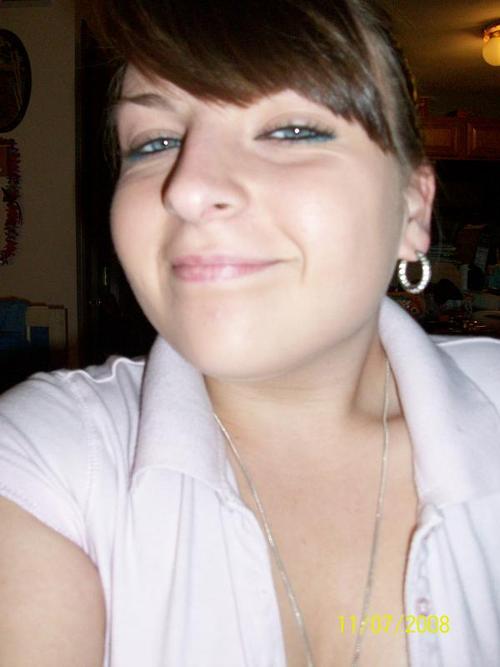 iloveenvy's profile picture. ♪°i.LOVE.ENVY™♪©