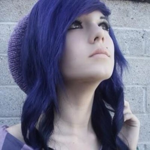 The names Porcelain. I'm just a girl who is looking for someone to love. Will you be willing to take my heart?
