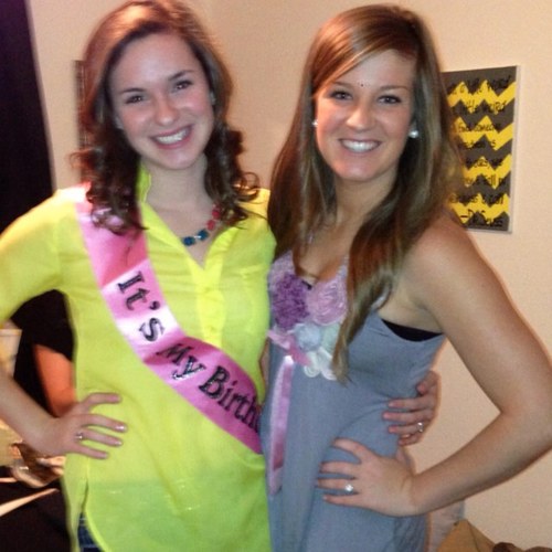 denmonll's profile picture. 