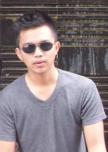 erik_rikto's profile picture. Noble Life or Martyrdom...