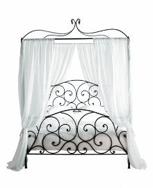 #Himmelbetten sind verträumt, #romantisch, luxuriös und ein besonderes #Bett wenn es ums #Schlafzimmer geht. Seinen Ursprung hat das #Himmelbett im Mittelalter.