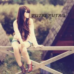 My name Putri | my school SMPN 4 SUBANG VIIIe XId |15 old | ISLAM ALLAH SWT | Follback = Mention !!